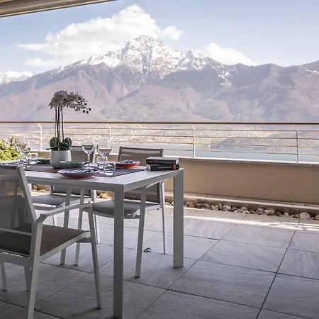 Valarin Milano, Luxury & Wellness, Lägenhet Vercana