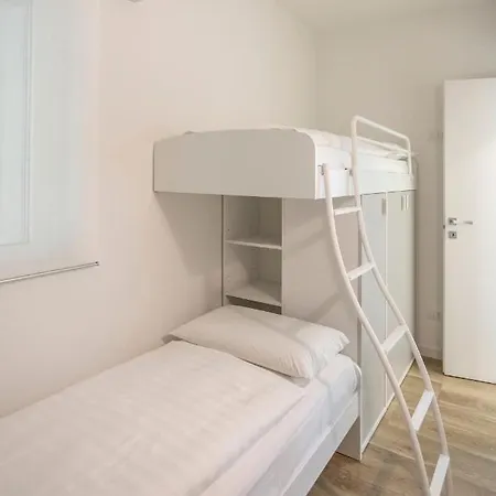 Valarin Milano, Luxury & Wellness, * Vercana