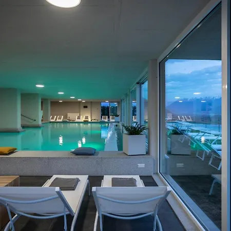Valarin Milano, Luxury & Wellness, Vercana